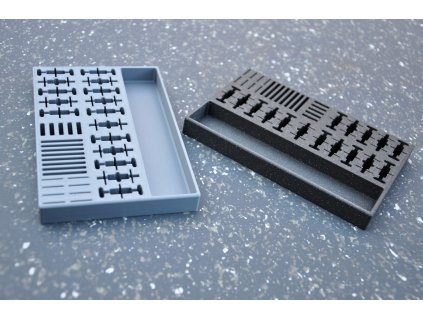 stojan organizer na usb flash disky usb c flash disky sd a micro sd karty