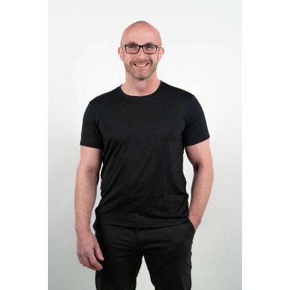 Men's black MERINO shirt with short sleeves