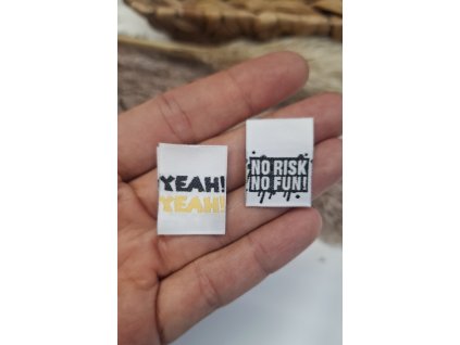 Tkaný štítok NO RISK/YEAH