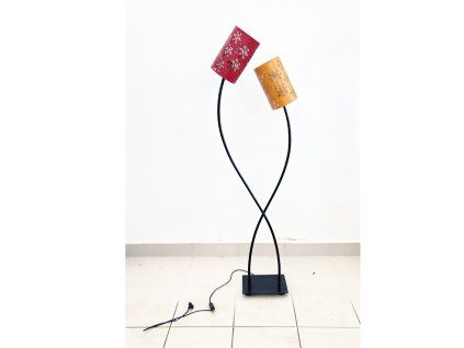 Retro stojací lampa