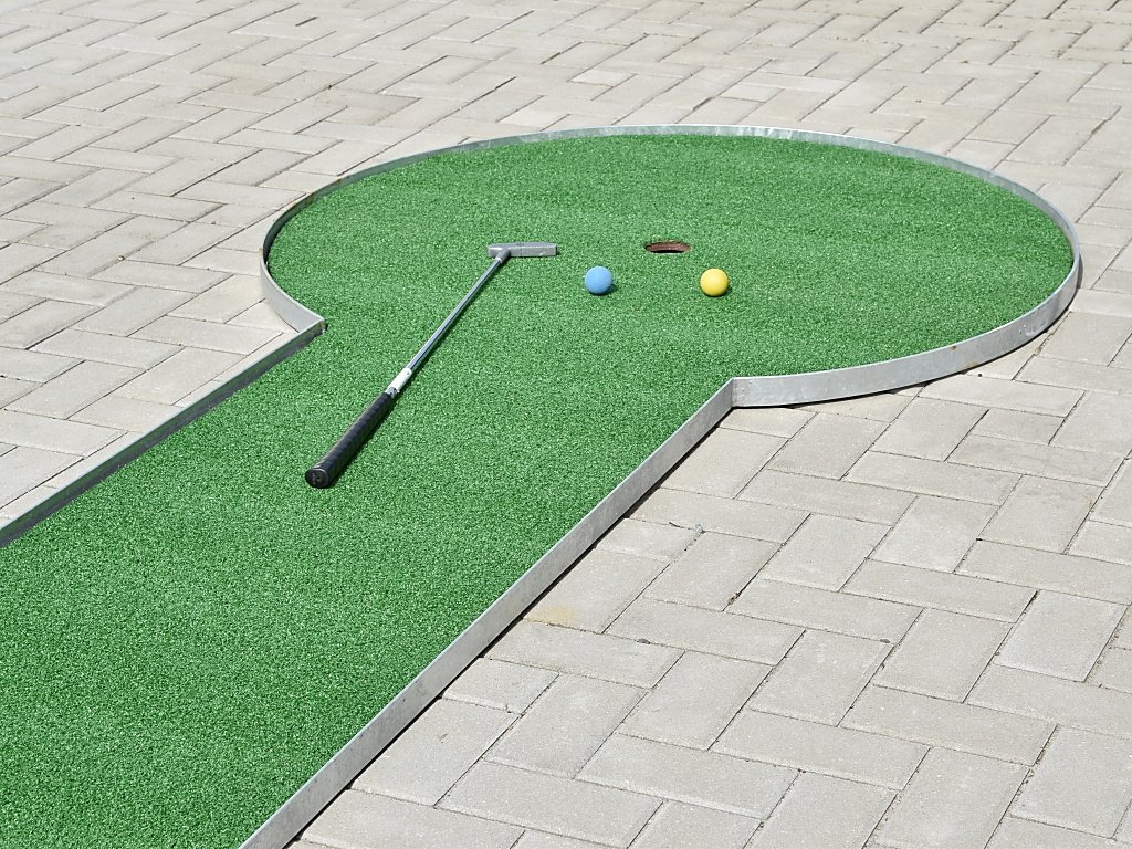 | Minigolf Garden STOA-Games - track minigolf