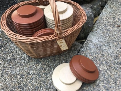 Dama ogrodowa duża - (drewniana)