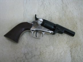 Wels Fargo revolver USA 1849