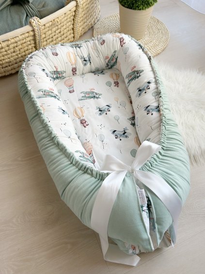 Hnízdečko - zvířátka s letadly a mint velvet