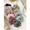 Scrunchie gumička sametová 1 ks  Ručně šité látkové scrunchie gumičky | Jemné a šetrné k vlasům | Stoklino