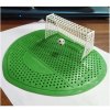Vonné sitko do pisoárov s futbalovou bránkou