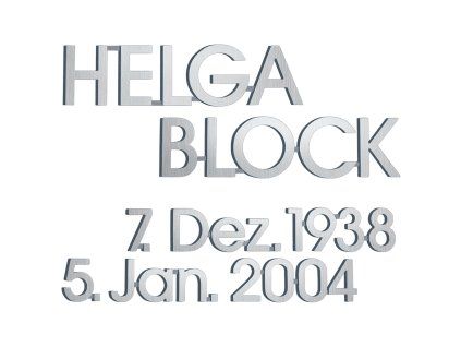 Bronzový nápis Helga Block na náhrobek