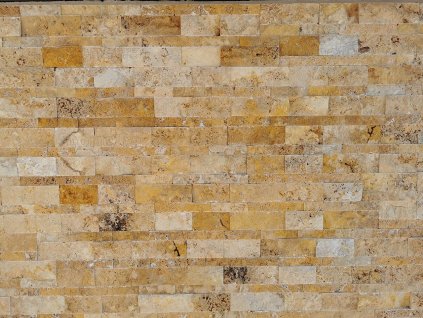 Stone wall cladding with Travertine Gold panel