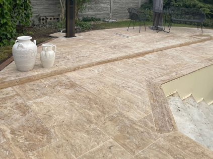 kamenna dlazba travertin mocca na terasu