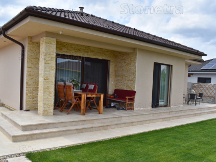 Mramor Wulkan kamenný obklad 4x řezaný, obklad na terasu