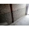 Ukážka zaizolovaných tehlových stien pivnice, v ktorej bola realizovaná hydroizolácia z vnútornej strany pomocou Köster NB1 grey.