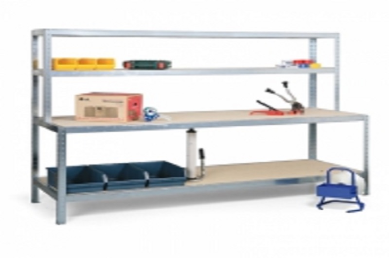 Domáca dielňa za pár drobných: Základom je pracovný stôl