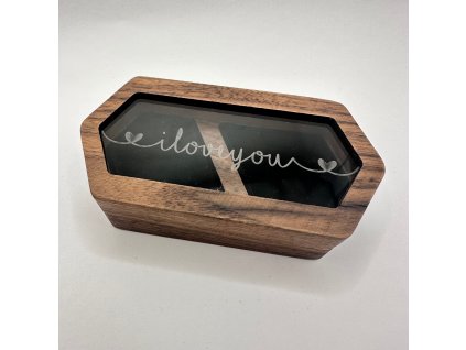 drevená krabička loveyou