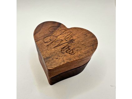 drevená krabička MrMrs srdiečko 03