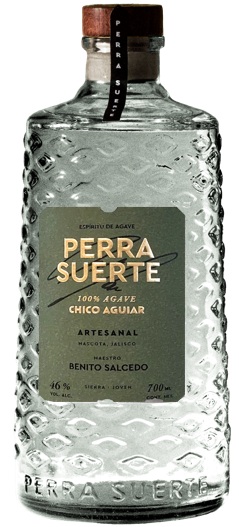 Perra Suerte Raicilla Suerte Perra Chico Aguiar 46% 0,7l