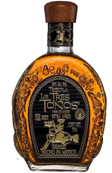 Los Tres Tonos Anejo 38% 0,5l (holá láhev)