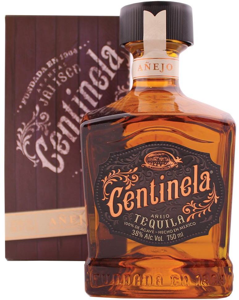 Centinela Añejo 40% 0,7 l (holá láhev)