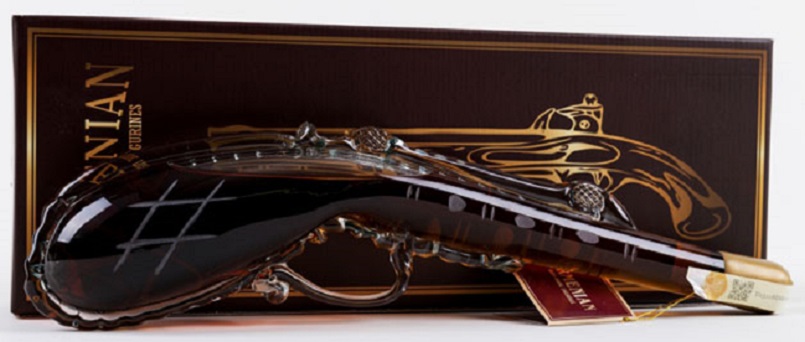 Armenian Brandy Pistol 40% 0,35l (karton)