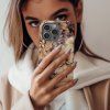 Kryt na iPhone - Romantic beige