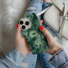 Kryt na iPhone - Blurry greenery