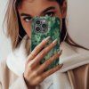 Kryt na iPhone - Blurry greenery
