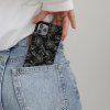 Kryt na iPhone - Goth flowers