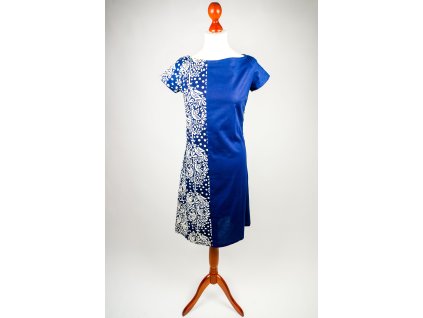 Dámské šaty půlené