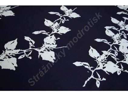 Metráž modrotisk květina výtvarník 2