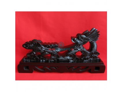 stylový dřevěný stojan na čínské meče a katany - č