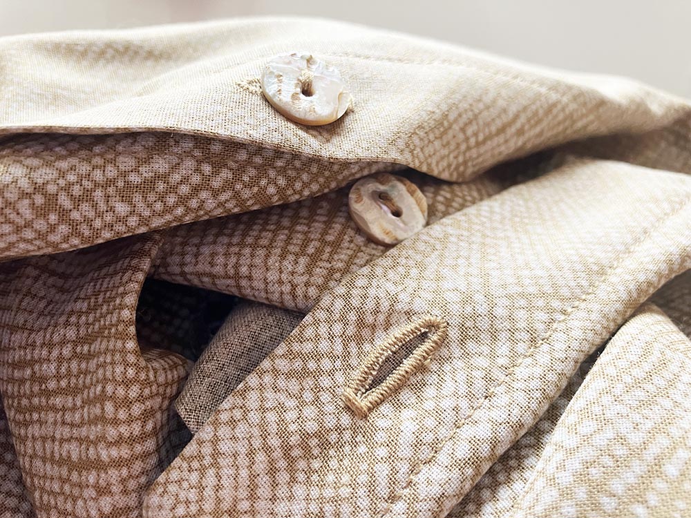 Jak vyšít knoflíkovou dírku na stroji?