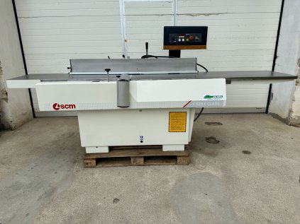 Srovnávačka SCM F520E - TERSA - repasováno
