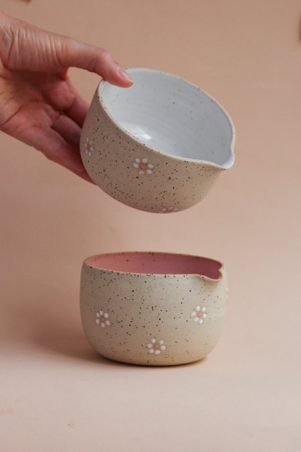 Chawan na matchu kytičkatý
