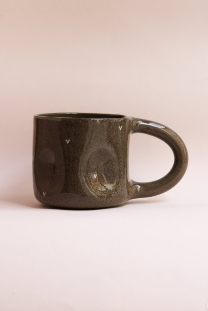 Čajový hrnek tmavý celoglazovaný