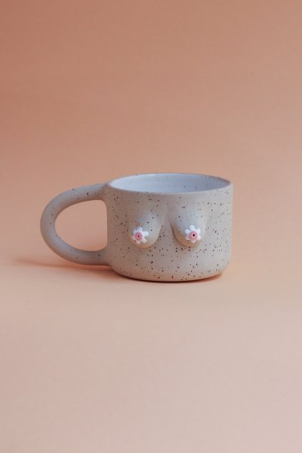 Prsáč hrnek bílý s kytičkou