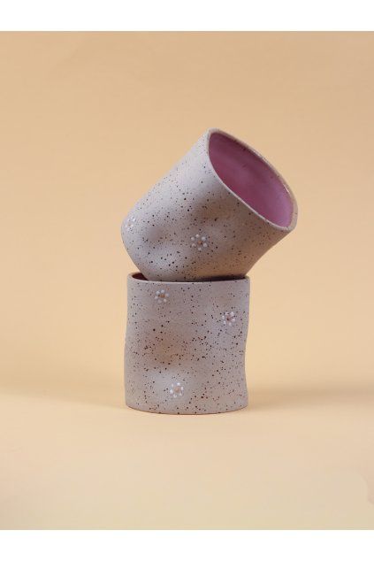 Iced cup tečkatý s kytičkami růžový pomačkaný
