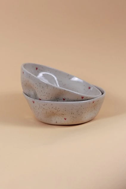 Miska tečkatá červená srdíčka malá