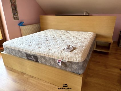 86e554f7 7158 44ed a6d3 6d59076e8ac3