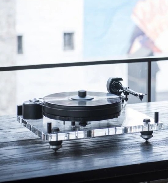 Pro-Ject 6-PerspeX B s přenoskou Pick-It MC3