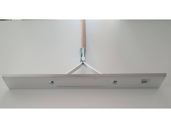 ROZHRNOVAČ HLINIK 70CM S NÁSADOU