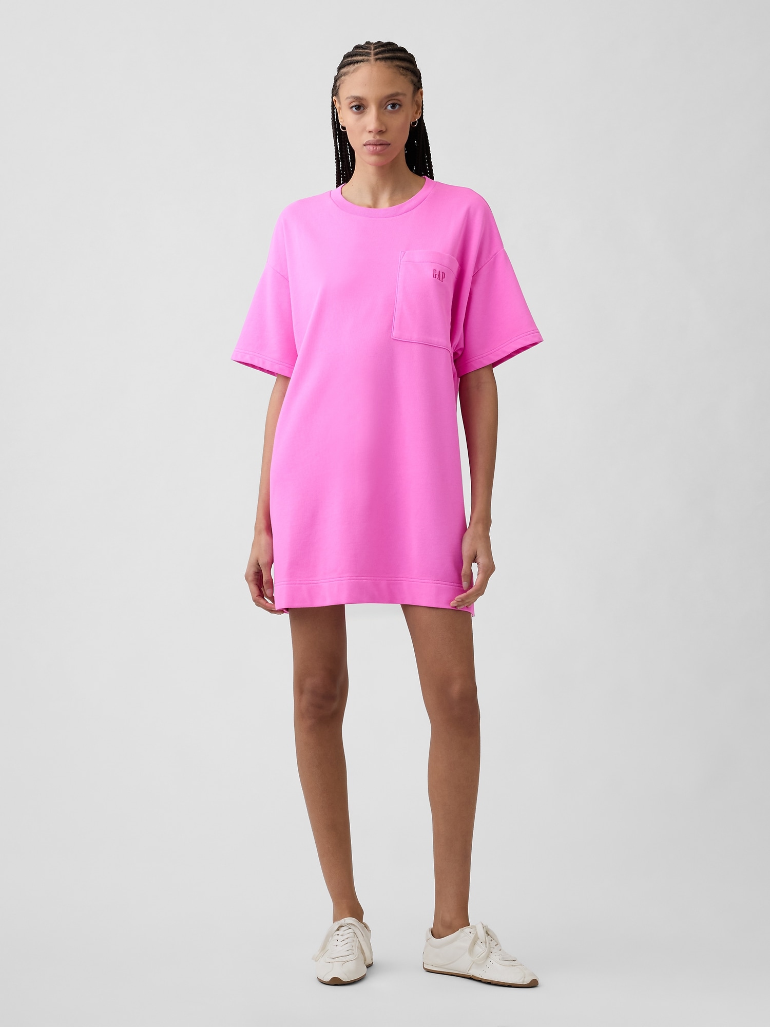 Levně GAP Oversize mikinové šaty s logem VintageSoft