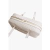 Praktická válcová taška na víkend s koženými traky a odnímatelným popruhem  Vyrobená v kombinaci ekologické kůže a kůže v elegantní krémové barvě s monogramem   Zapínání na zip