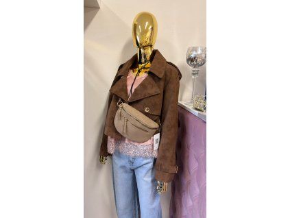 0F5B9322 CAAB 4184 9589 EDB91C731B11