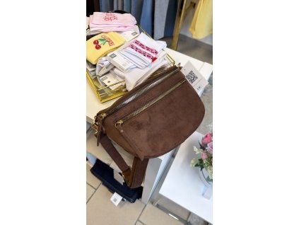 D6DB2673 B416 466E 8809 6D2E5E59207A