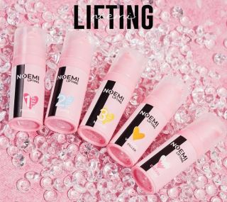 #noemilifting ❤️ PERMING LOTION 1: je prvním krokem liftingu po připevnění řas na silikonovou podložku nebo se aplikuje...