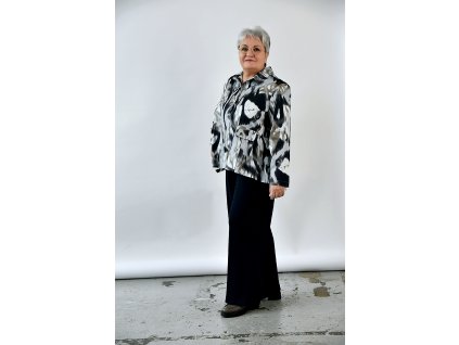 CURVY elegantní košile se vzorem