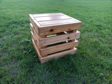 Zahradní posezení k ohništi