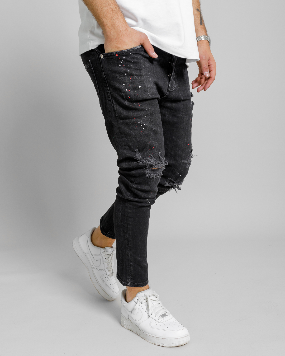 Čierne roztrhané rifle MORLY Veľkosť: 29