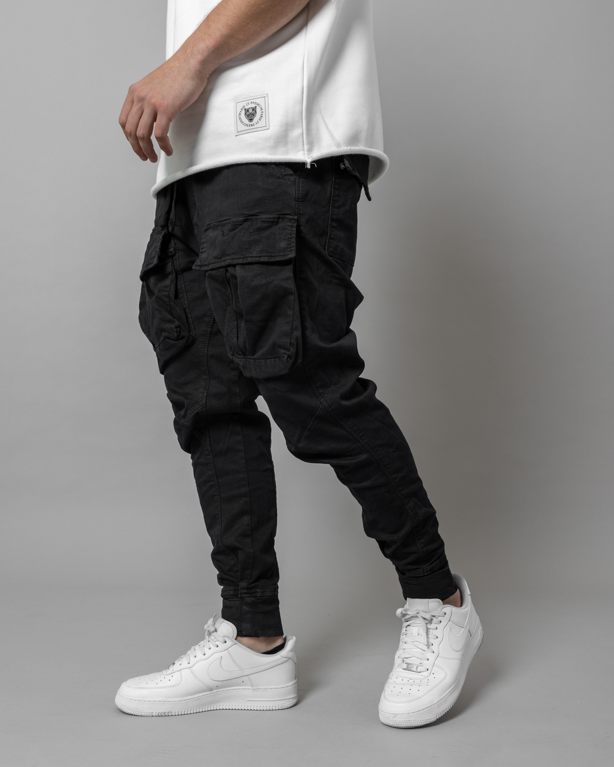 Čierne cargo nohavice CARRI Veľkosť: S