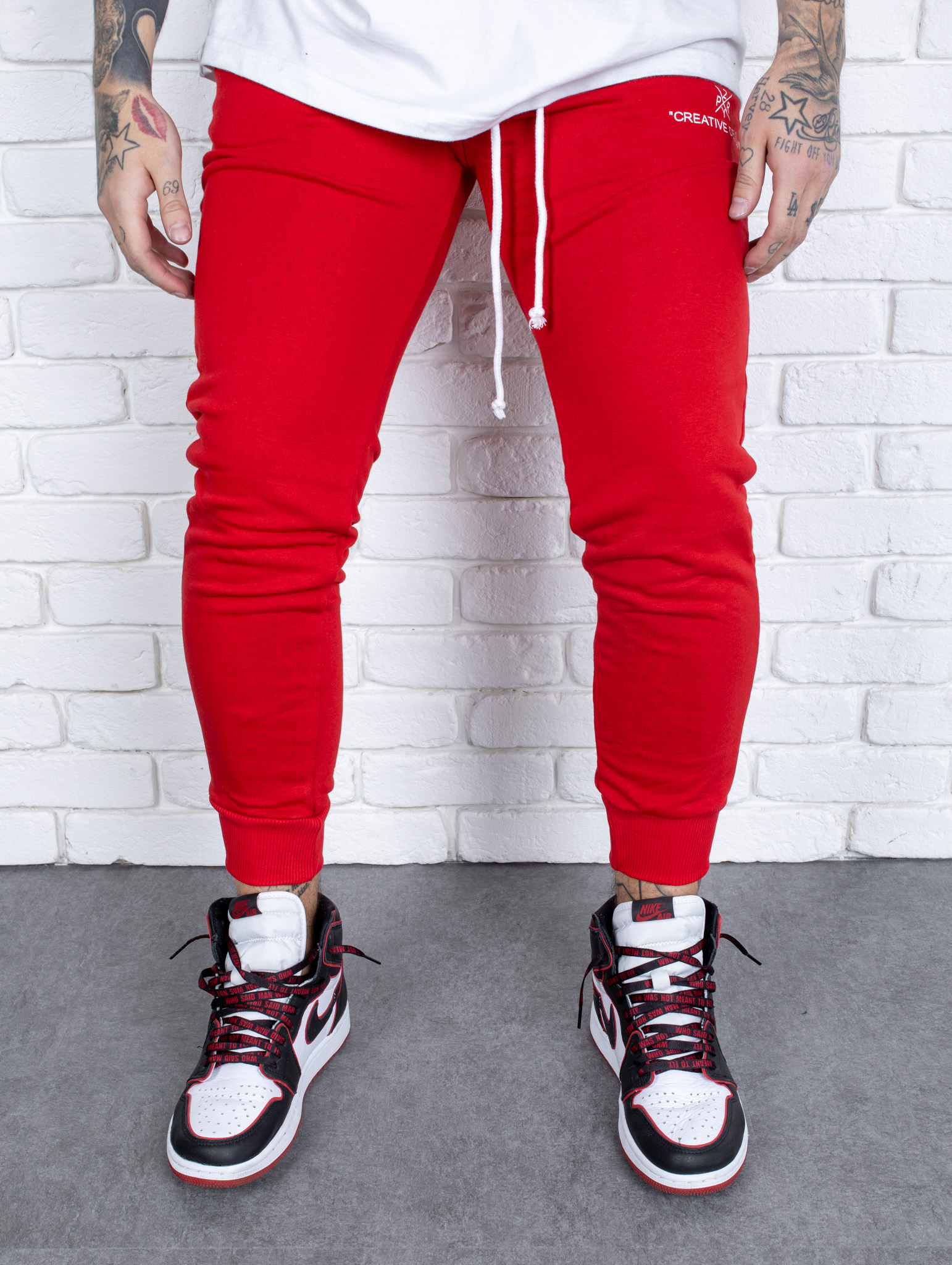 Tepláky Born - červené Veľkosť: L