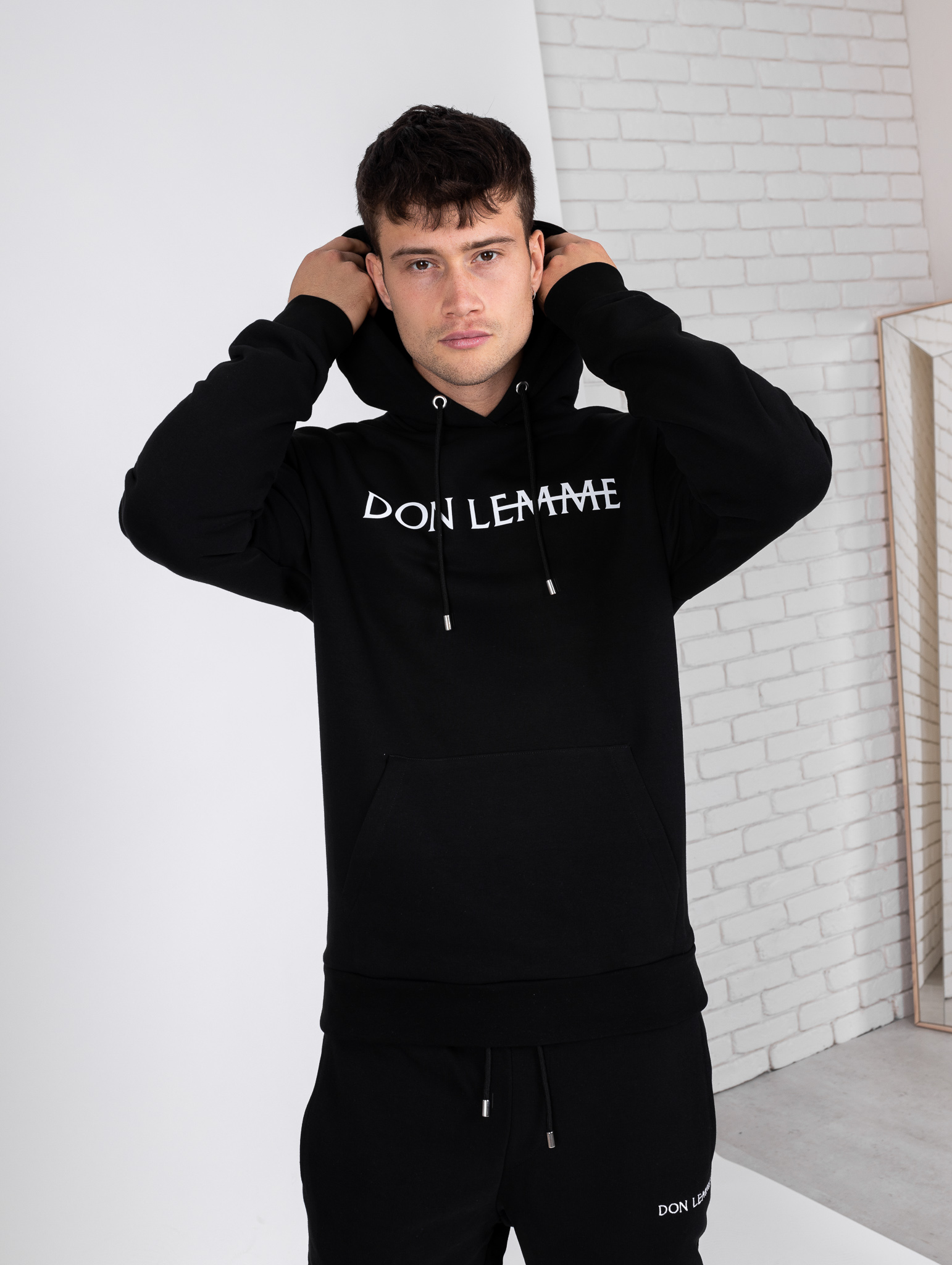 Don Lemme Mikina Label - Čierna Veľkosť: M